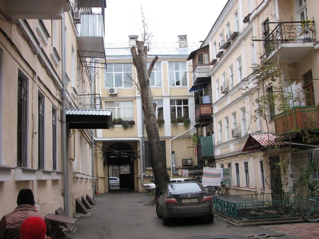Apart Hotel Lyon D'Opera Odessa Ngoại thất bức ảnh