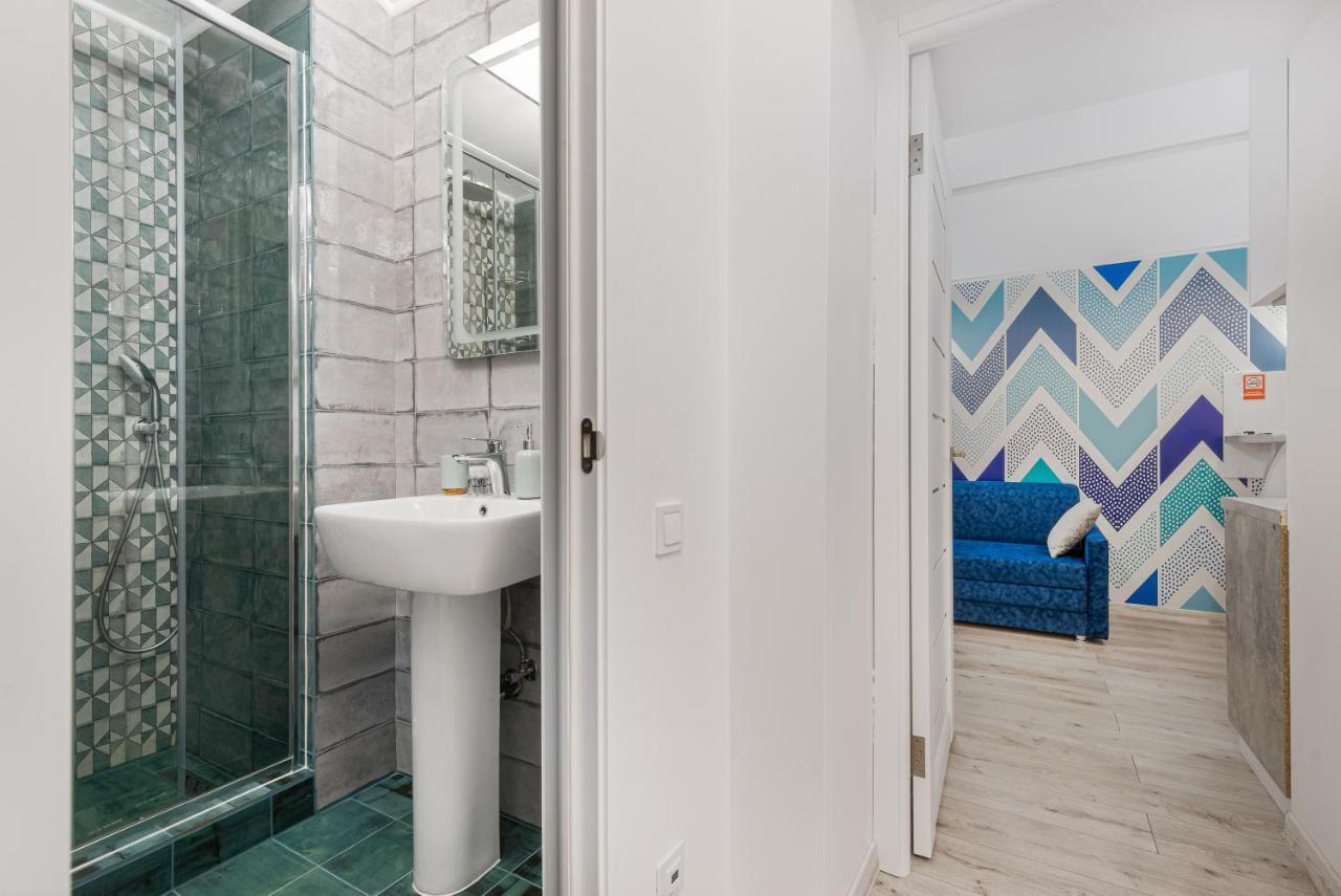 Apart Hotel Lyon D'Opera Odessa Ngoại thất bức ảnh